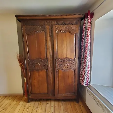 De La Porte Des Lacs *